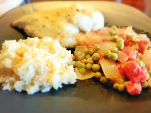 Lemon Chicken, Greek Rice, peas and tomatoes